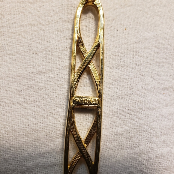 Beautiful Vintage Monet Braided Goldtone Pin with Blue Rhinestone - Picture 6 of 7